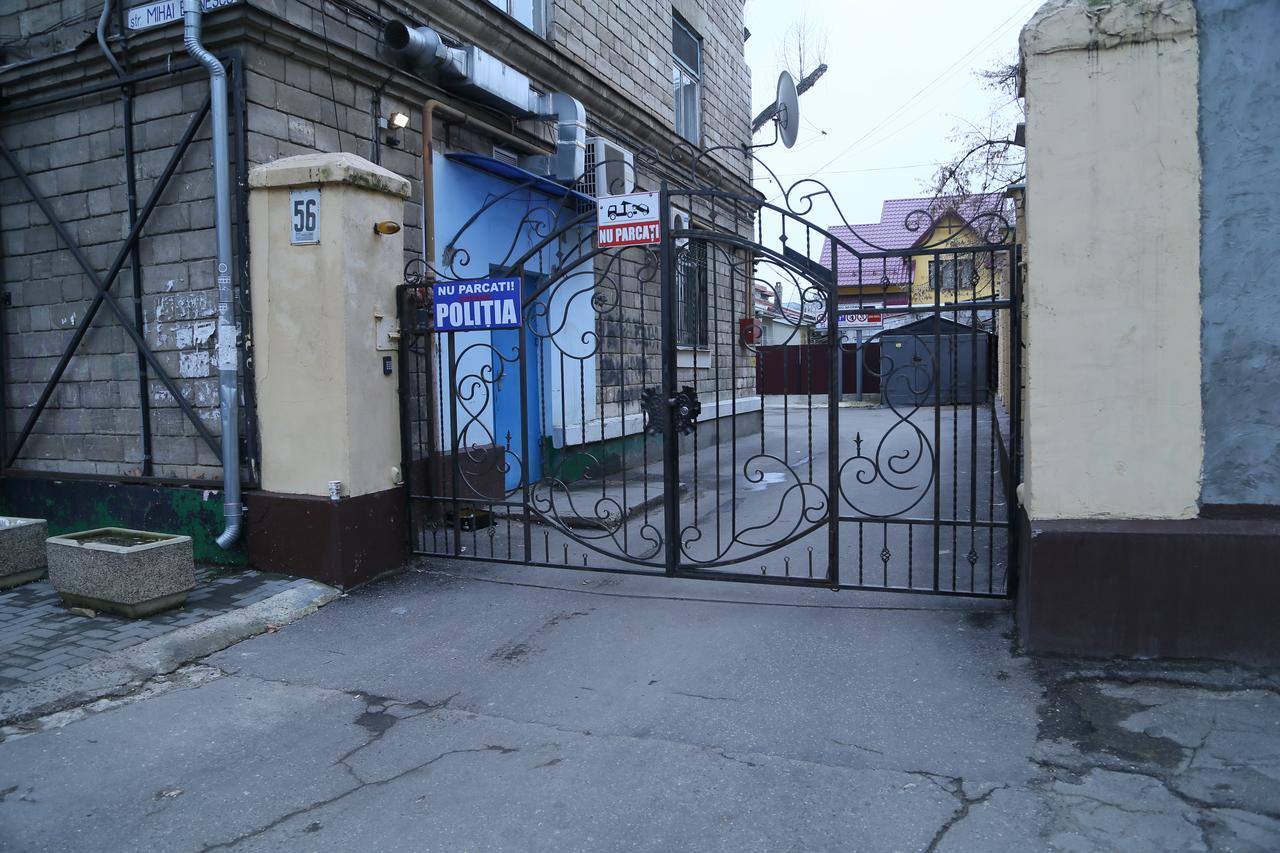 Apartment In The City Center Chisinau Exterior photo